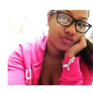 Meet your Posher, Tiana