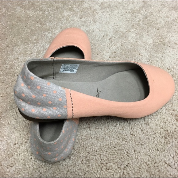 Sanuk flats