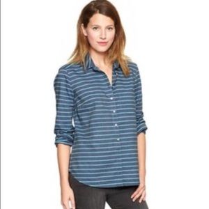 GAP boyfriend shirt