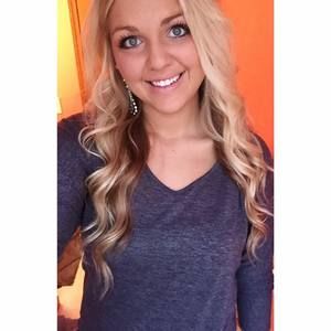 Meet your Posher, Hannah