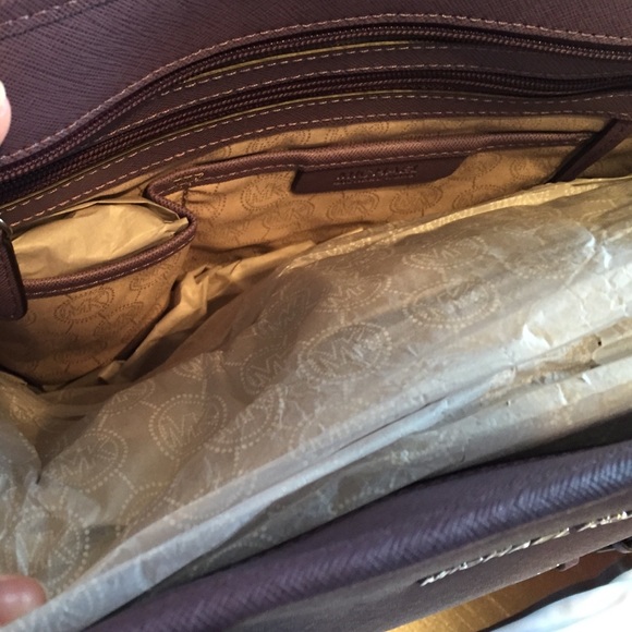 Michael Kors bag - Picture 3 of 4