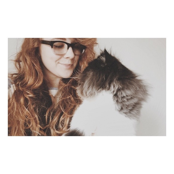 Meet your Posher, Jes - Picture 2 of 4