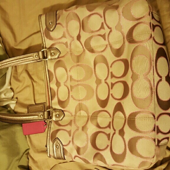 Purse - Picture 2 of 2