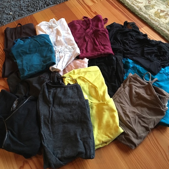 Bundle of camis.