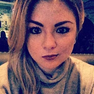 Meet your Posher, Brittny