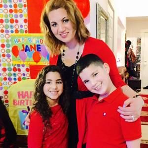 Meet your Posher, Laila