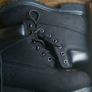 Black Timberland Boots
