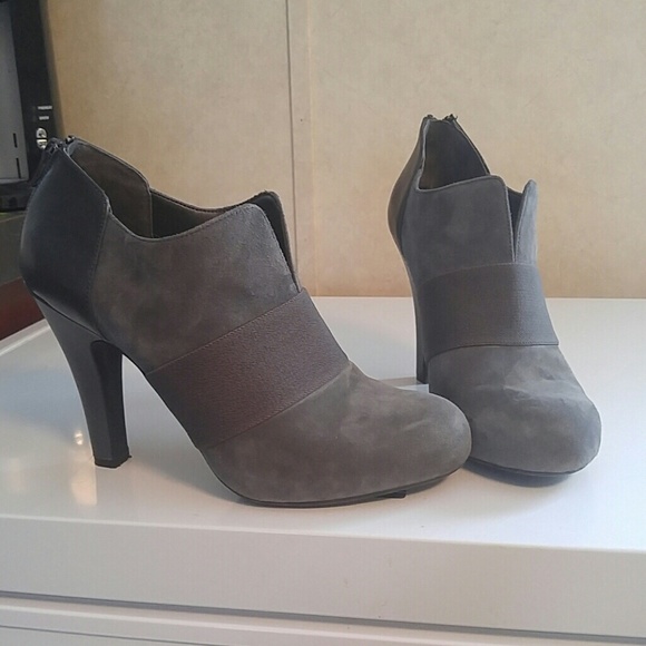 SOLD Gianni Bini high heel booties