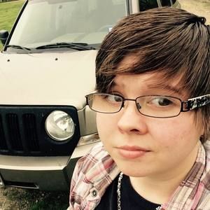 Meet your Posher, Danelle