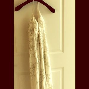 Cache gown