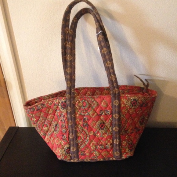 Damask Quilted Bag