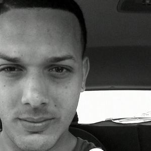 Meet your Posher, Carlos m.