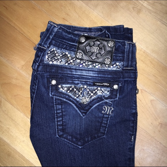 Glitzy sparkly miss me jeans!
