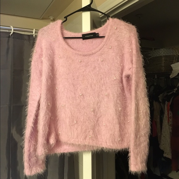 Pink fluffy nasty gal sweater with pearls - Picture 2 of 3