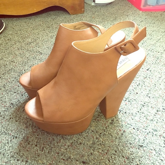 Steve Madden Gabby Platforms