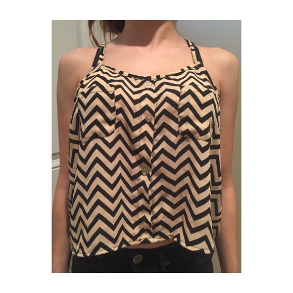 Spaghetti strap crop top - Picture 1 of 3