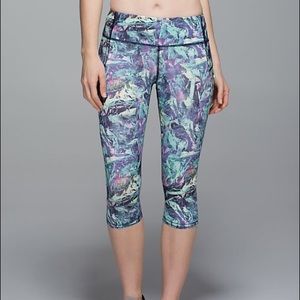 Lulemon Run Inspire Crop - Iridescent Multi Navy