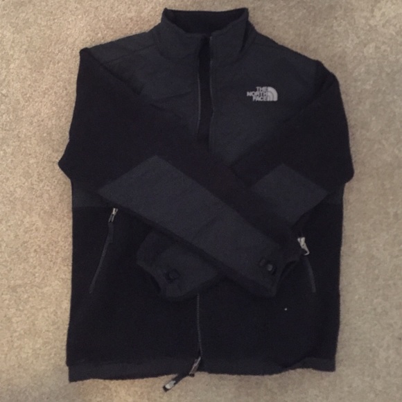 Black North Face Zip Up