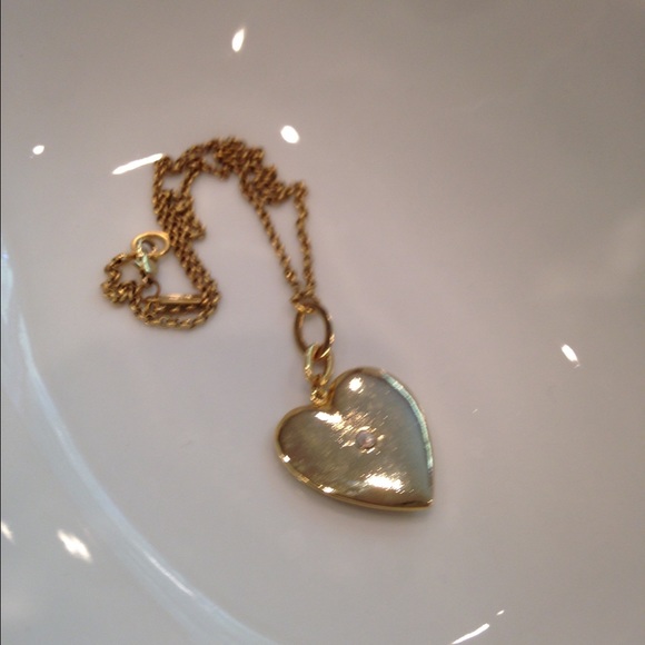 $1 Gold heart necklace - Picture 3 of 3
