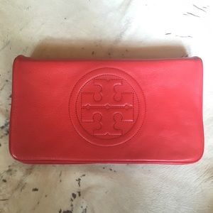 REDUCED!! Like New Tory Burch Reva Clutch - Red