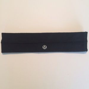 Lululemon Flyaway Tamer Headband