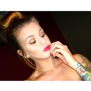 Meet your Posher, Gina