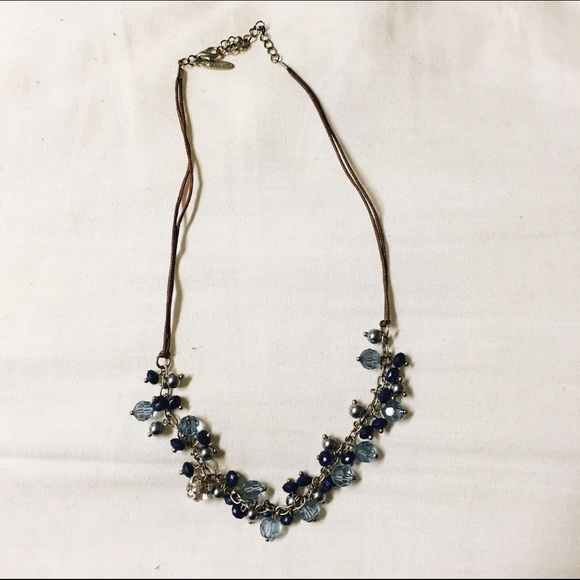 Aeropostale blue beaded necklace
