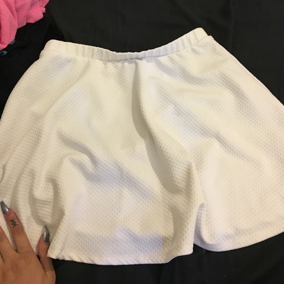 White circle skirt