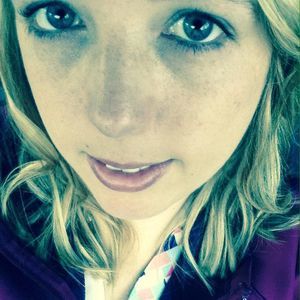 Meet your Posher, Corrina