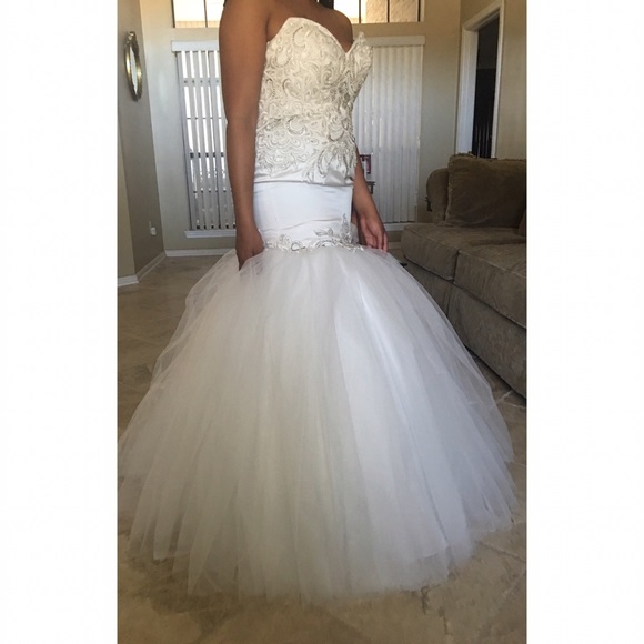 Sherri Hill prom dress😍😍 - Picture 2 of 4