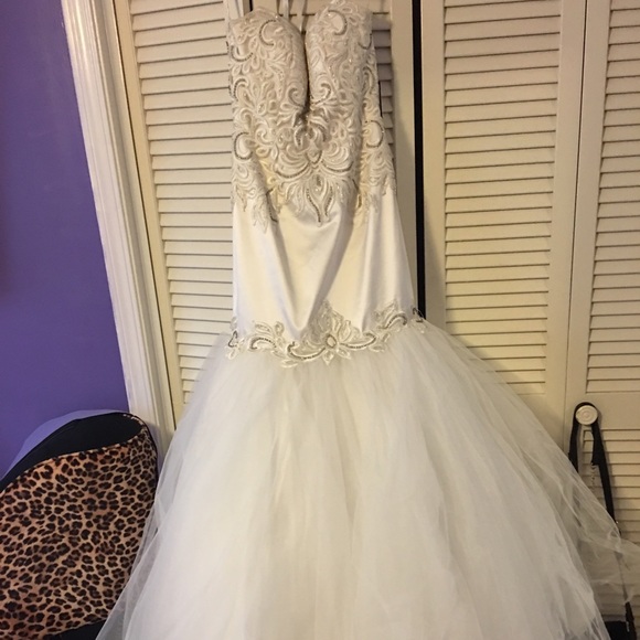 Sherri Hill prom dress😍😍 - Picture 3 of 4