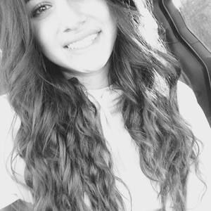 Meet your Posher, Lexi