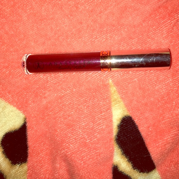 Anastasia Beverly Hills