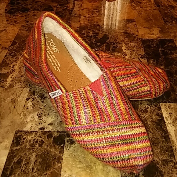 Toms