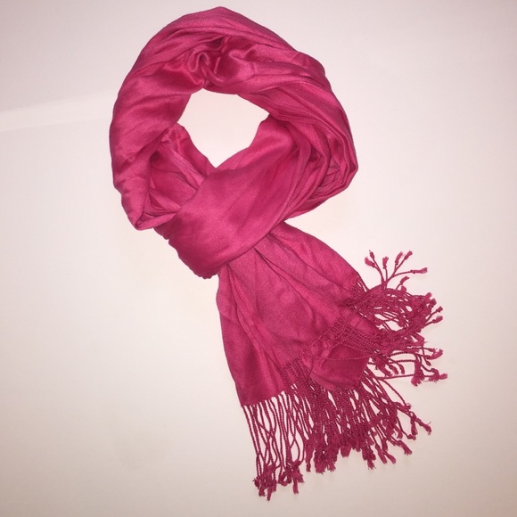 💗 pink scarf 💗