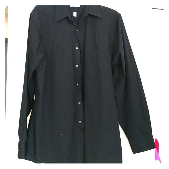 Men's Black button down dress shirt