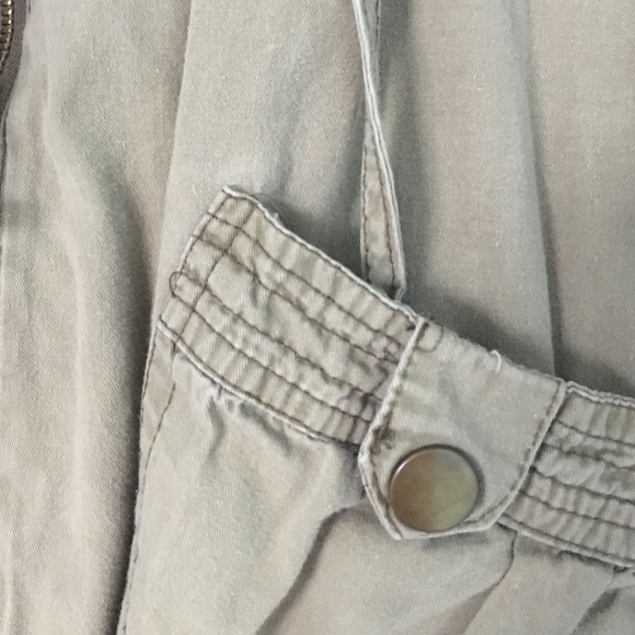 Utility jacket - Picture 3 of 3