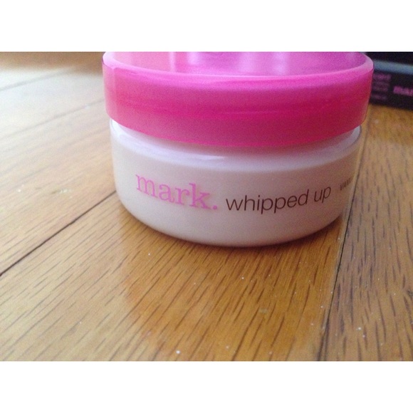 Mark Signature Scent Box - Picture 3 of 3