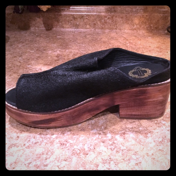 Black Urban Outfitters Pony Hair Clogs