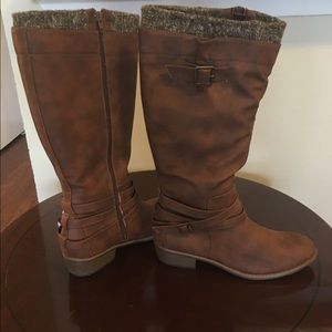 Wool lined boots