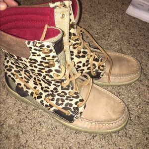 Sperry boots cheetah print