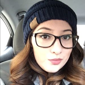 Meet your Posher, Selina