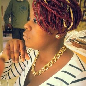 Meet your Posher, Cierra