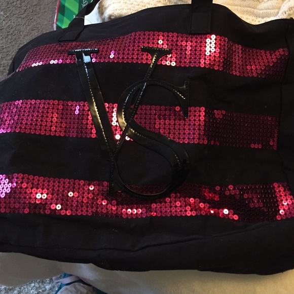Victoria's Secret Handbags - Victoria's Secret sequin tote