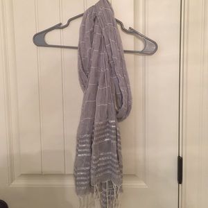 Old navy gray scarf
