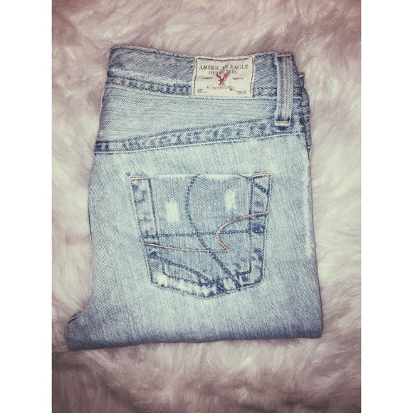American eagle boot cut jeans.