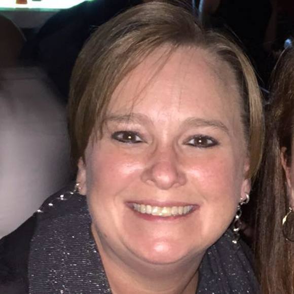 Meet your Posher, Jennifer - Picture 1 of 1