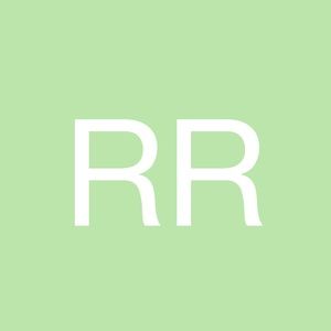 Meet your Posher, Rhiana