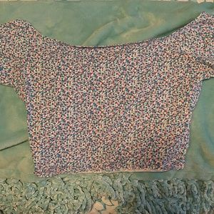 Hollister cross back crop top small