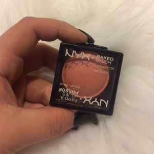 NYX baked blush